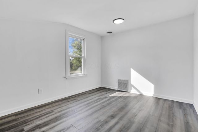 7241 State Route 56 E, Circleville, OH 43113