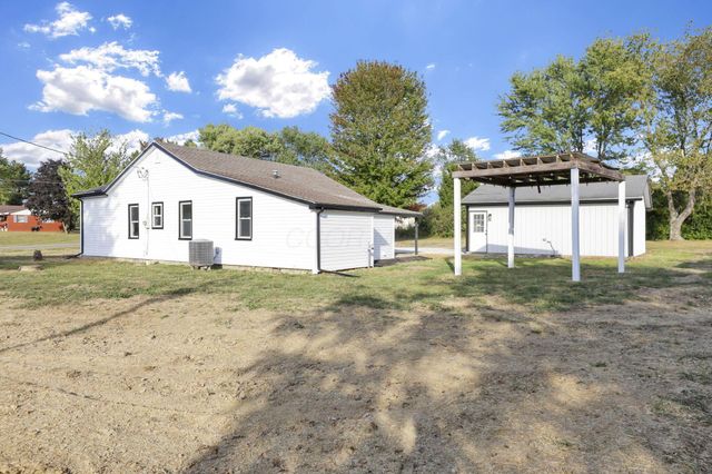 7241 State Route 56 E, Circleville, OH 43113