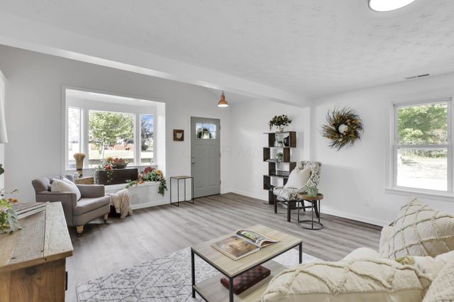 7241 State Route 56 E, Circleville, OH 43113