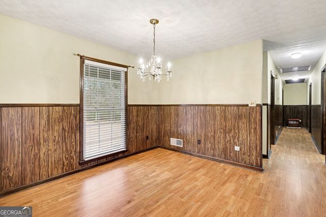 61 Bartlett Drive, Griffin, GA 30224