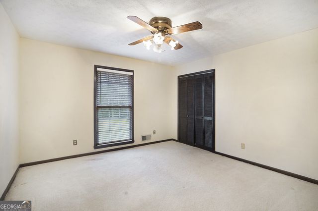 61 Bartlett Drive, Griffin, GA 30224