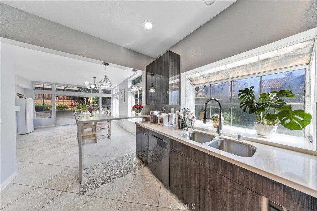 Image 15 of property listing at 11678 Sienna Dr, Rancho Cucamonga, CA 91701