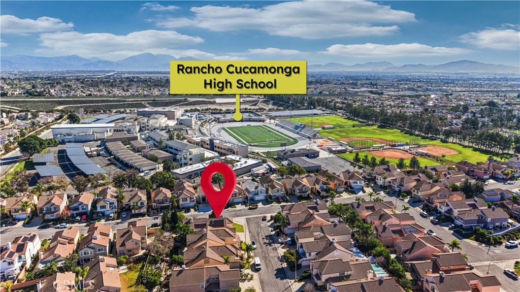 Image 3 of property listing at 11678 Sienna Dr, Rancho Cucamonga, CA 91701