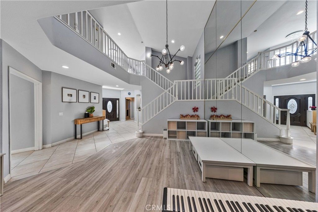 Image 9 of property listing at 11678 Sienna Dr, Rancho Cucamonga, CA 91701