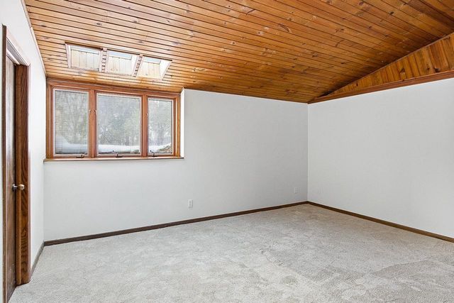 3231 Freeway Court, Mcfarland, WI 53558