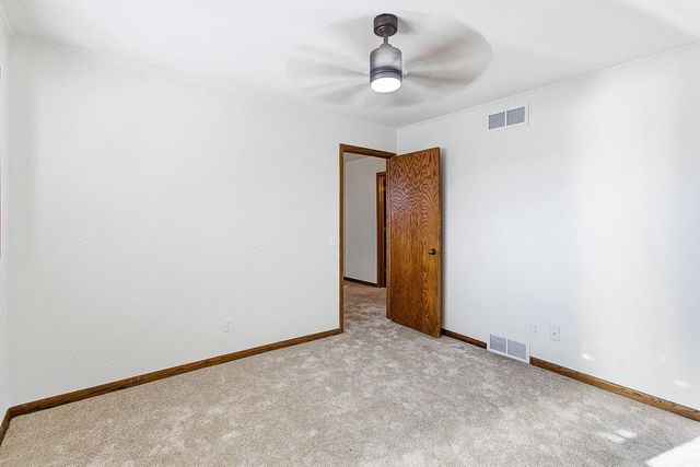 3231 Freeway Court, Mcfarland, WI 53558