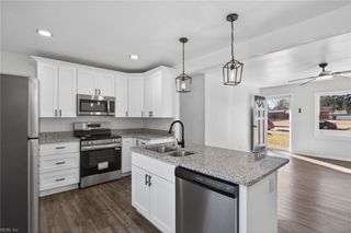 3728 Cardinal LN, Portsmouth, VA 23703