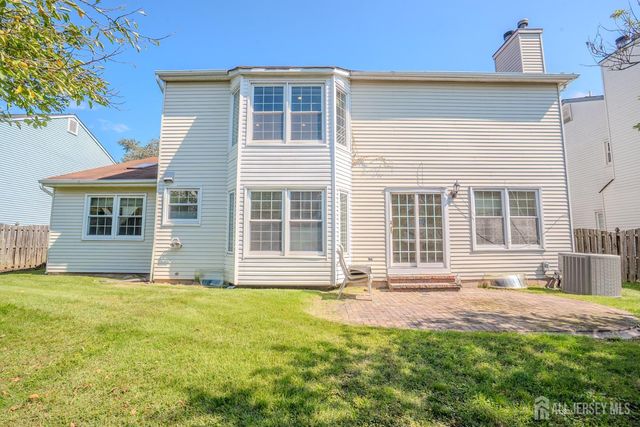 4 Chipwood Lane, North Brunswick, NJ 08902