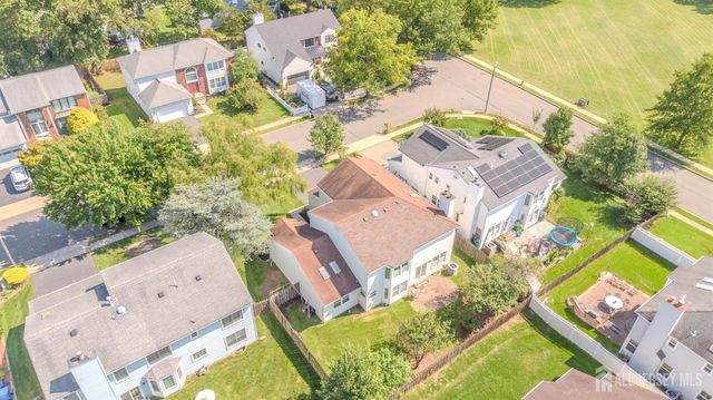 4 Chipwood Lane, North Brunswick, NJ 08902