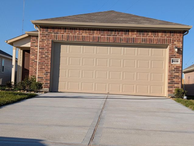 3038 Dardanos Lane, Fresno, TX 77545