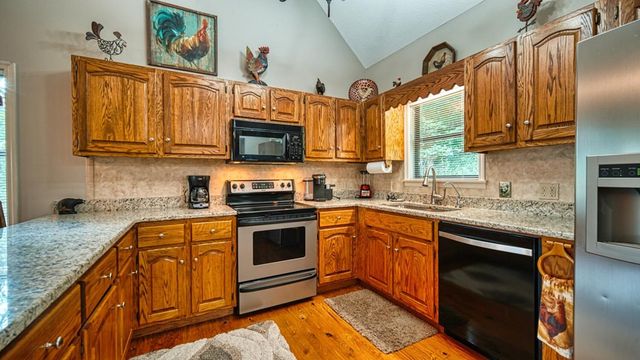 2529 Hunter Road, Hiawassee, GA 30546