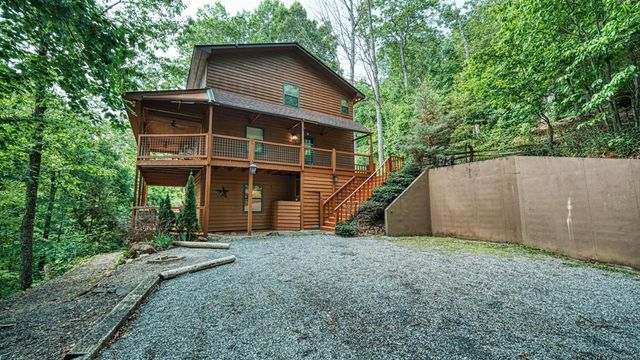2529 Hunter Road, Hiawassee, GA 30546