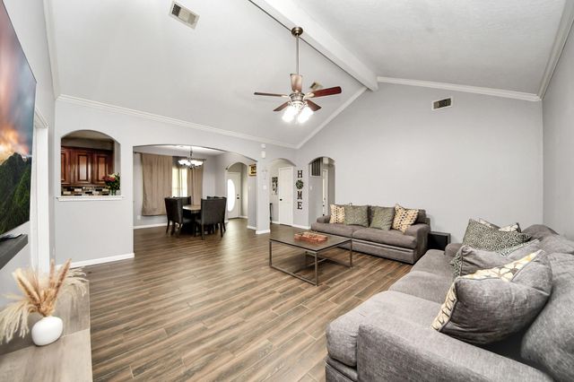 129 County Road 3470 N, Cleveland, TX 77327