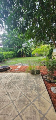 4810 Mcgill Street, Boynton Beach, FL 33436