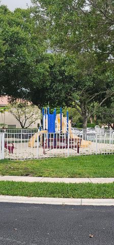 4810 Mcgill Street, Boynton Beach, FL 33436