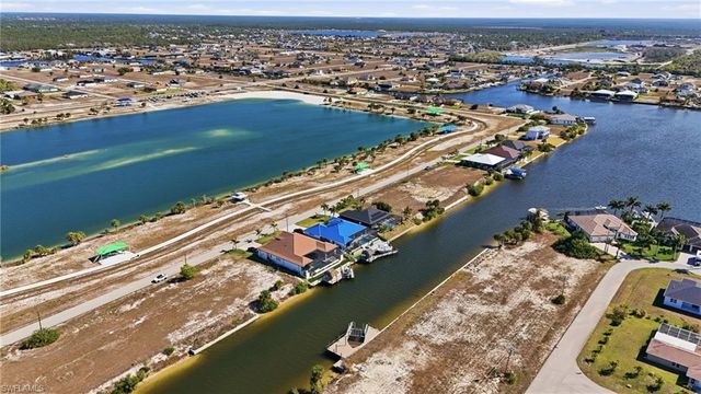 4418 36th ST, Cape Coral, FL 33993