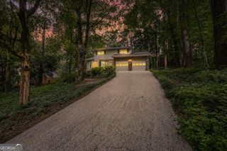 4649 Montauk Road SW, Lilburn, GA 30047