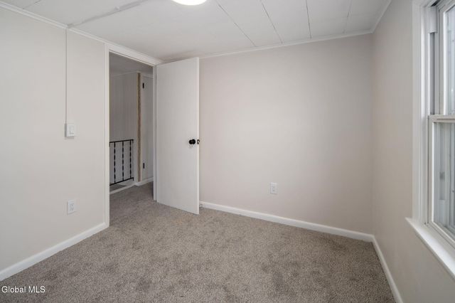 6 Woodside Avenue, Moreau, NY 12803