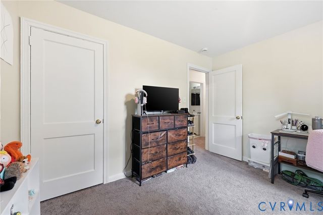 1609 Foster Rd, Henrico, VA 23226