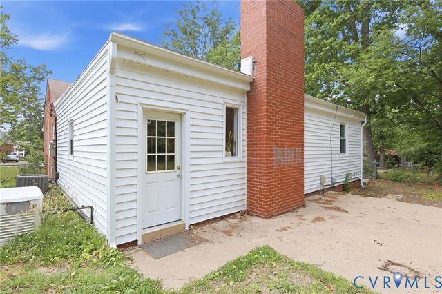 1609 Foster Rd, Henrico, VA 23226