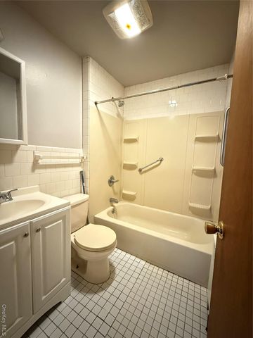 90 W Main Street, Walden, NY 12586