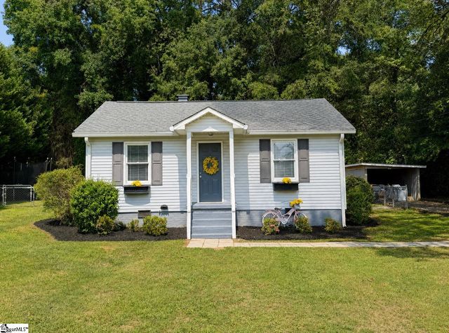 200 Carolina Avenue, Greer, SC 29650