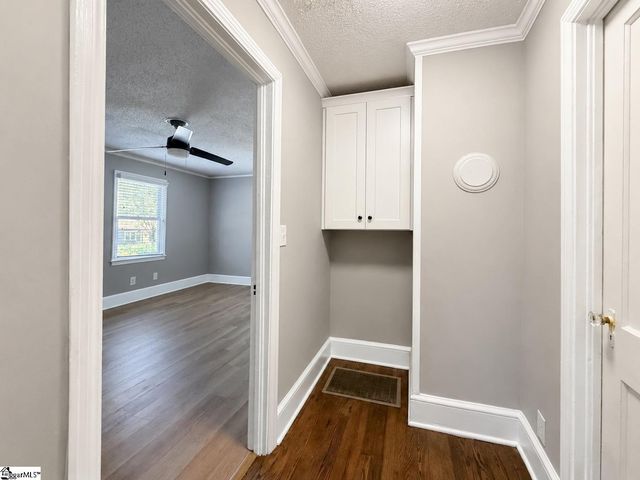 200 Carolina Avenue, Greer, SC 29650