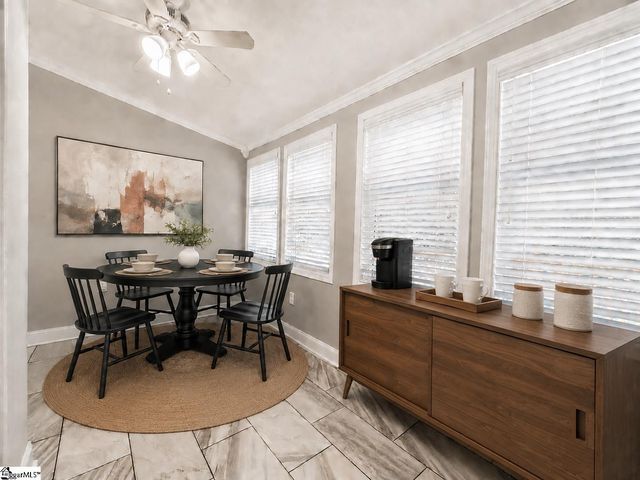 200 Carolina Avenue, Greer, SC 29650