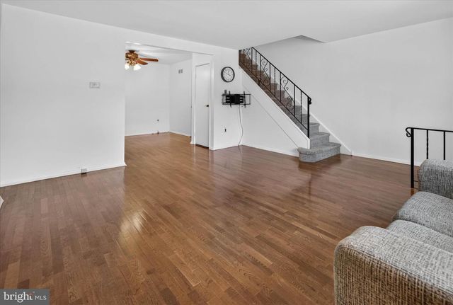4209 LACKLAND PL, Philadelphia, PA 19114