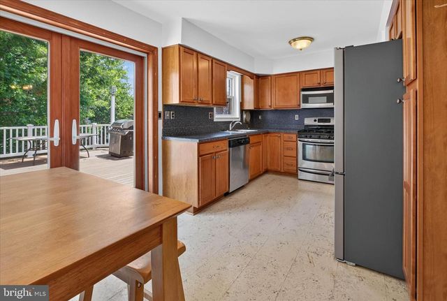 4209 LACKLAND PL, Philadelphia, PA 19114