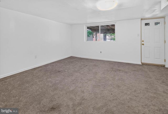 4209 LACKLAND PL, Philadelphia, PA 19114