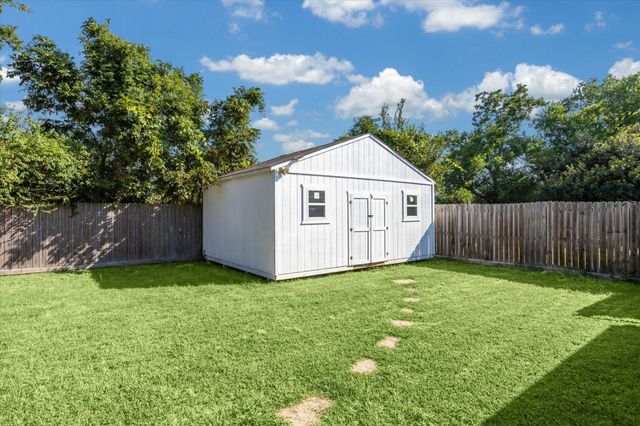 24414 Broken Bow Lane, Hockley, TX 77447