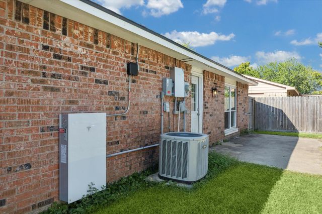 24414 Broken Bow Lane, Hockley, TX 77447