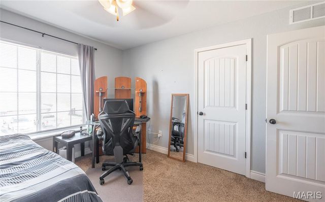 103 Granite Court, St Robert, MO 65584