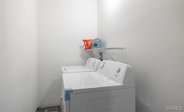 103 Granite Court, St Robert, MO 65584