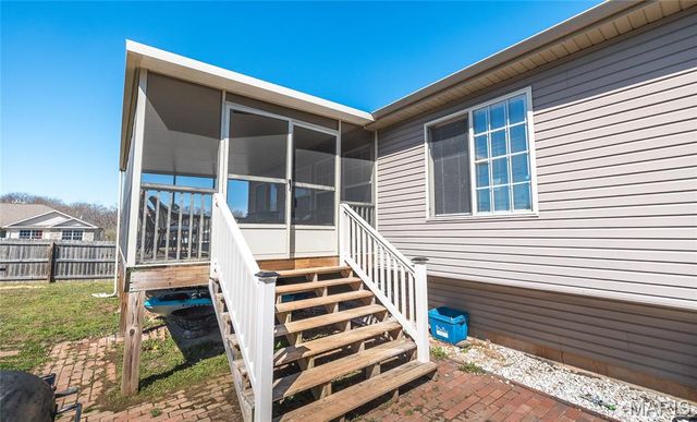 103 Granite Court, St Robert, MO 65584