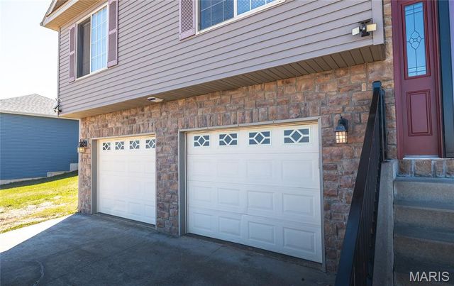 103 Granite Court, St Robert, MO 65584