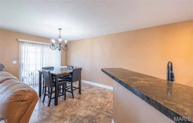 103 Granite Court, St Robert, MO 65584