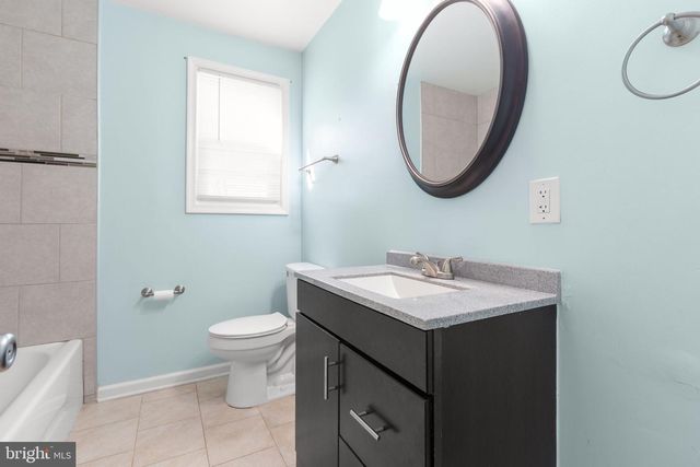 1503 DIXON ST, Fredericksburg, VA 22401