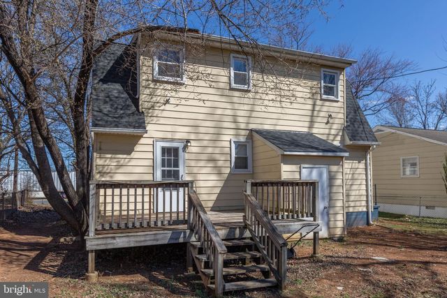 1503 DIXON ST, Fredericksburg, VA 22401