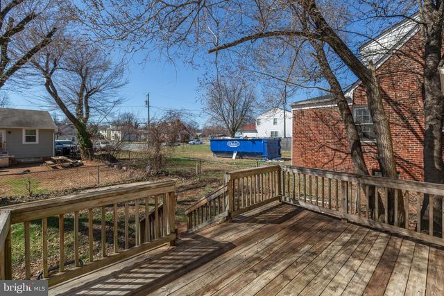 1503 DIXON ST, Fredericksburg, VA 22401