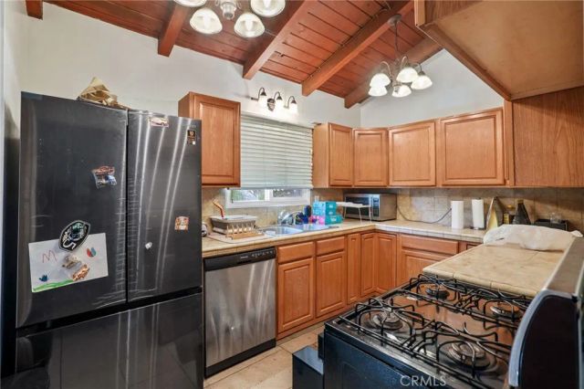 6131 Chinook, Westminster, CA 92683
