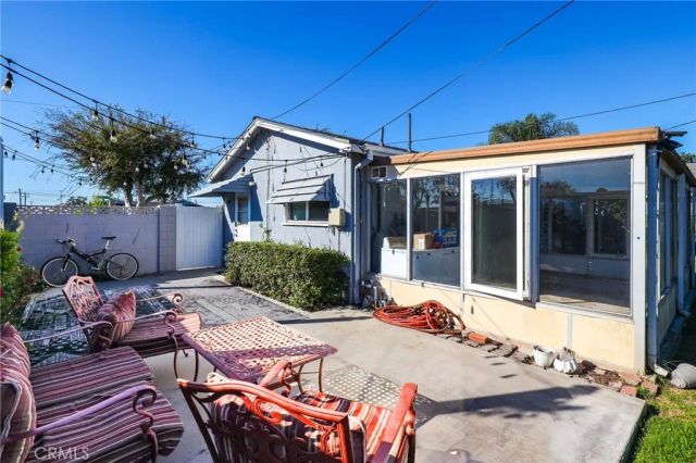 6131 Chinook, Westminster, CA 92683