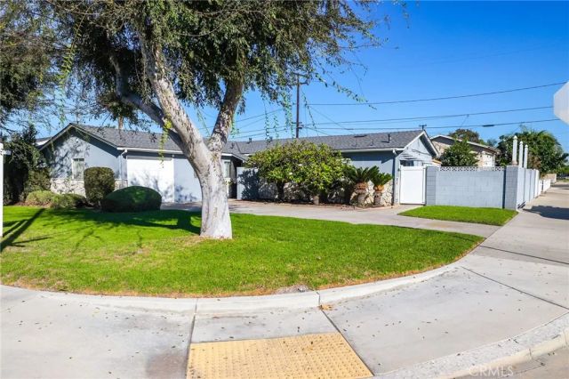 6131 Chinook, Westminster, CA 92683
