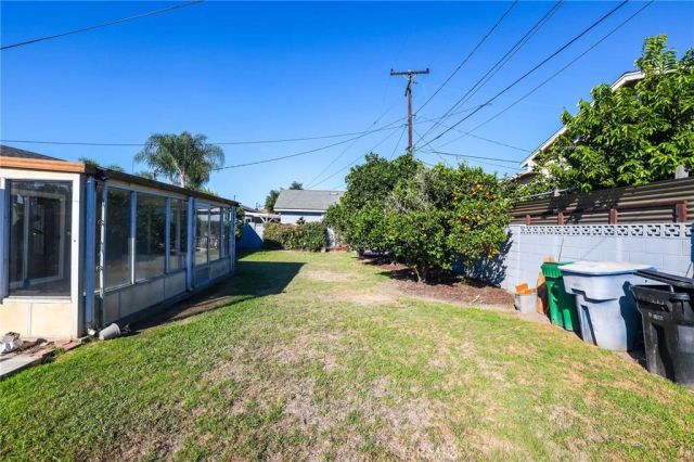 6131 Chinook, Westminster, CA 92683