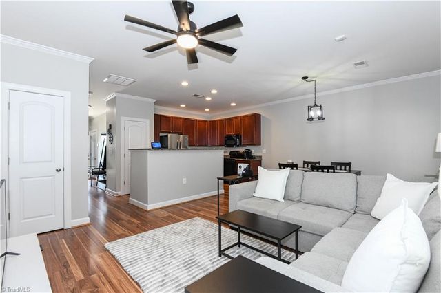 1921 B Fleming Road, Greensboro, NC 27410