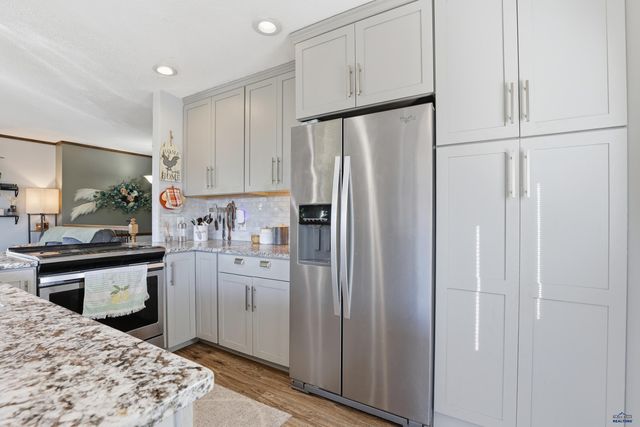 11606 MIDLAND RD, Black Hawk, SD 57718