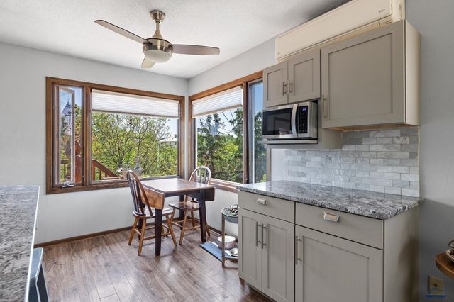 11606 MIDLAND RD, Black Hawk, SD 57718