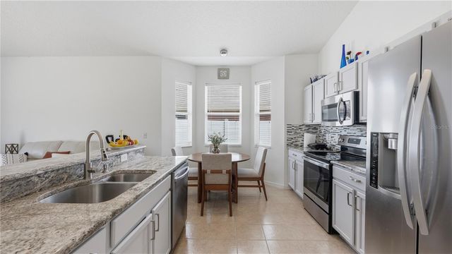 2378 BREWERTON LANE, Orlando, FL 32824