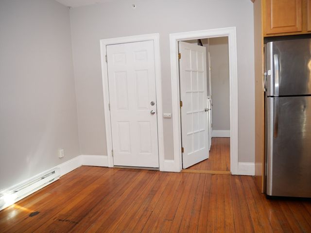 14 Chestnut Hill Ave 3, Boston, MA 02135